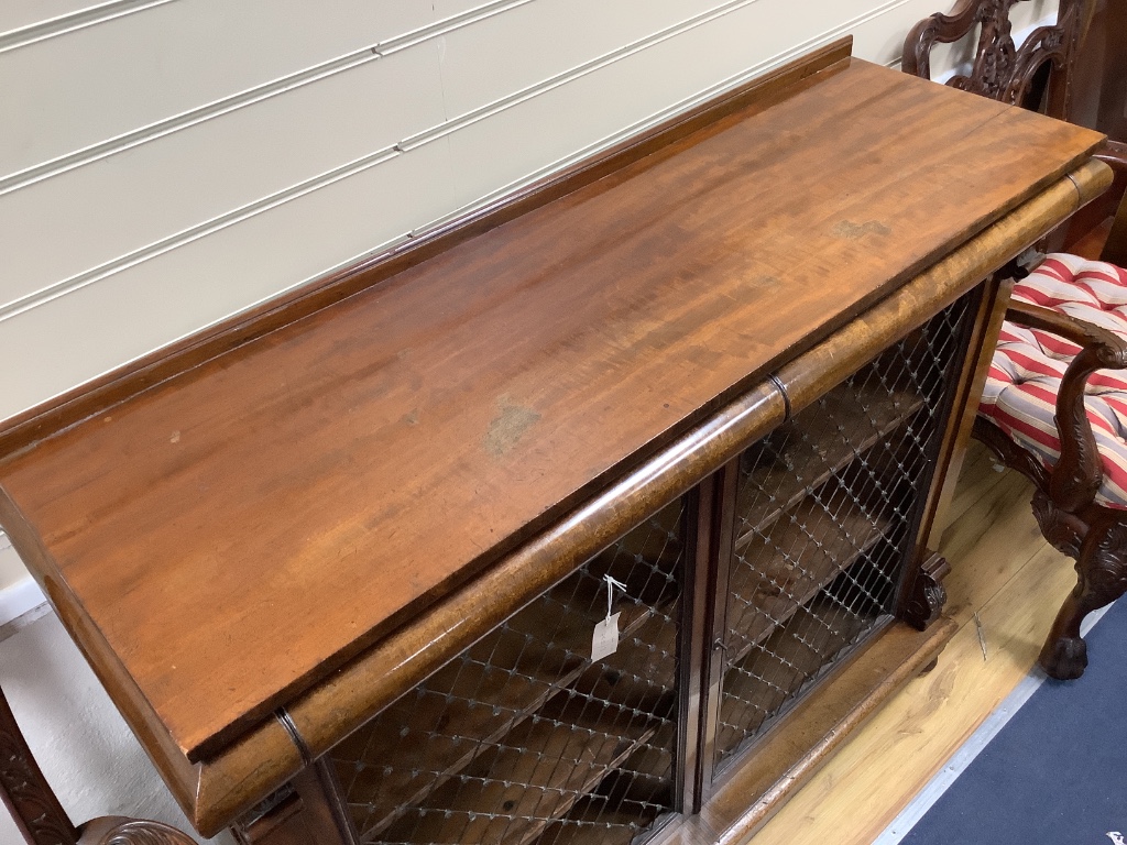 A late Regency mahogany chiffonier, width 122cm, depth 40cm, height 106cm